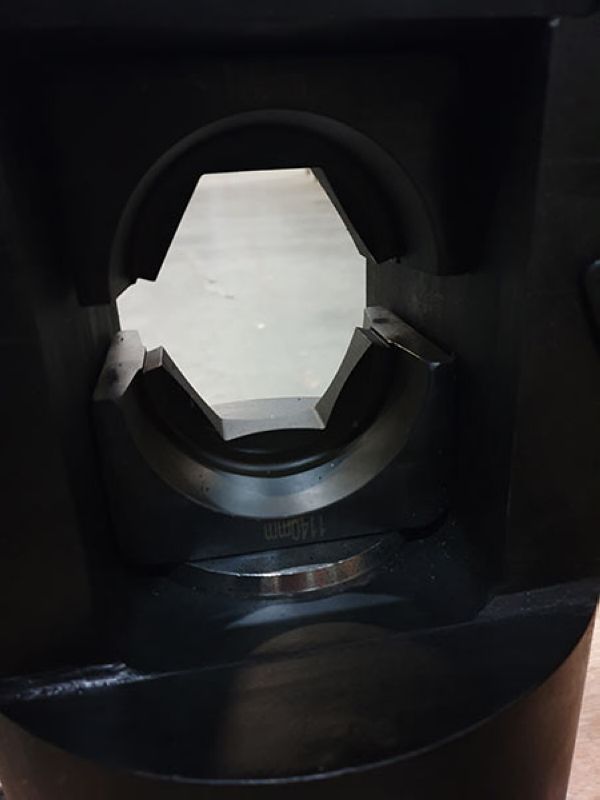 Пресс гидравлический ПГО-200Н (630 - 1440 мм2), усилие 200 тонн - фото