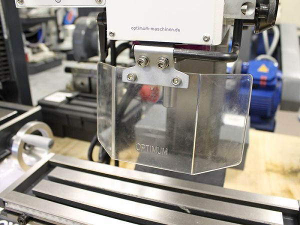 Фрезерный станок Optimum OPTImill BF 16Vario - фото