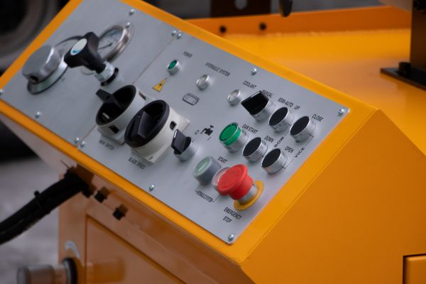 Ленточная пила по металлу VISPROM PPK-330G - фото