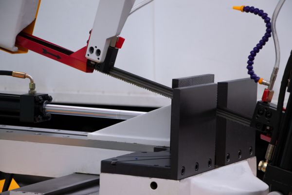 Ленточная пила по металлу VISPROM PPK-330G - фото