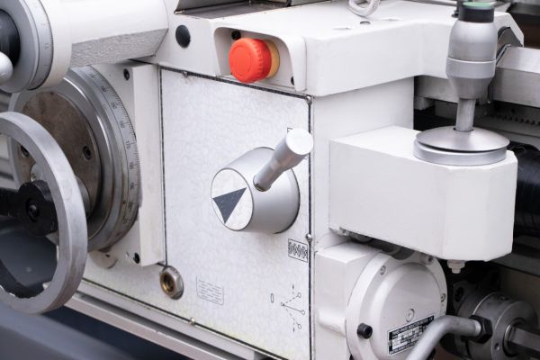 Универсальный токарный станок Proma SPF-1500PHS с УЦИ - фото