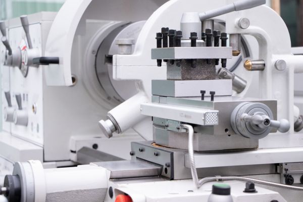 Универсальный токарный станок Proma SPF-1500PHS с УЦИ - фото