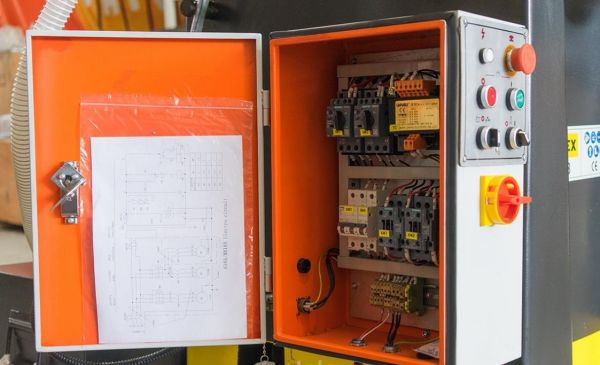 Плоскошлифовальный станок Stalex M818 - фото