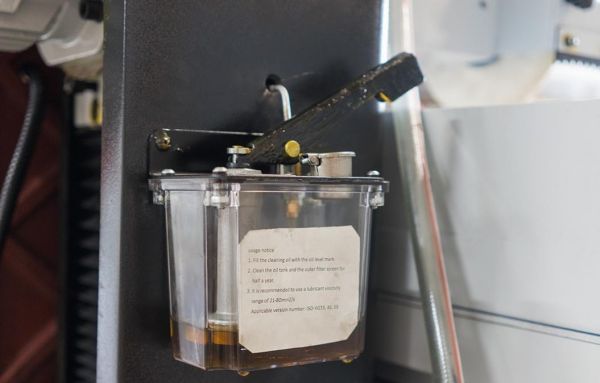 Плоскошлифовальный станок Stalex M818 - фото