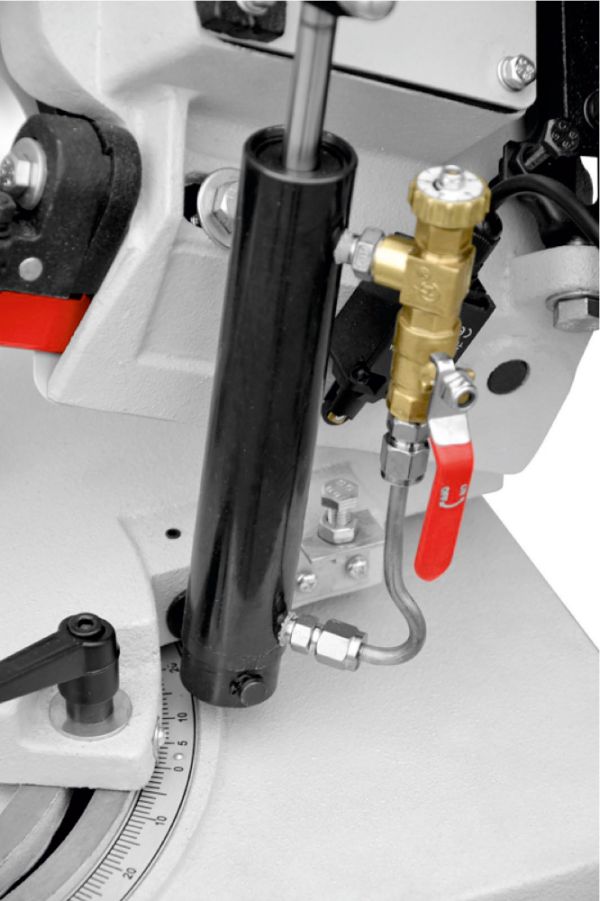 Ленточная пила по металлу REALREZ G5013W 400V - фото