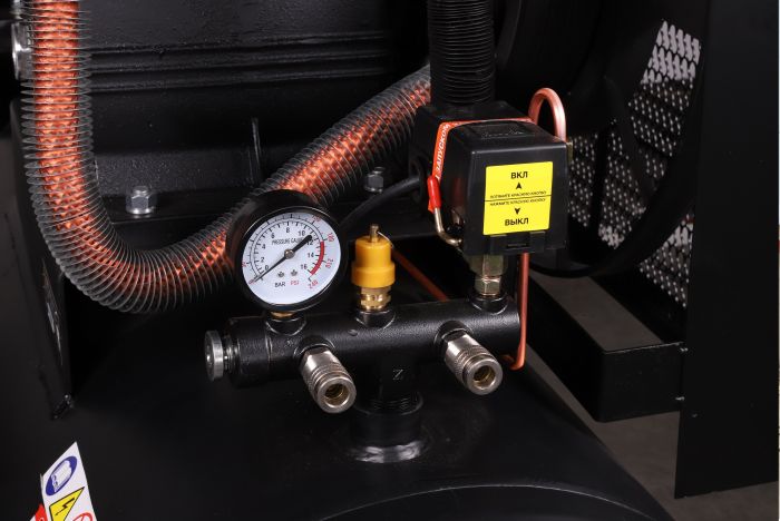 Компрессор с ременной передачей AEROMAX 1350/500 HP - фото