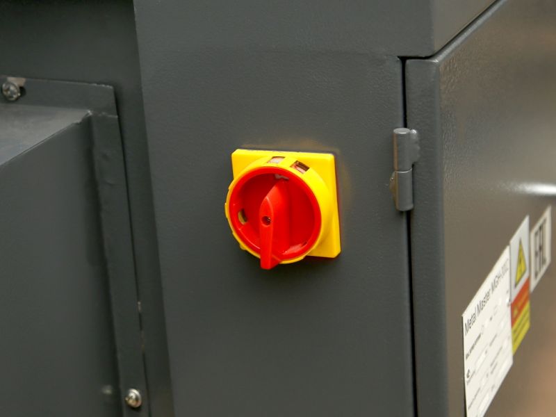 Двухколонный полуавтоматический ленточнопильный станок Metal Master MGH-400Z - фото