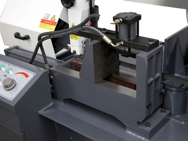 Двухколонный полуавтоматический ленточнопильный станок Metal Master MGH-400Z - фото