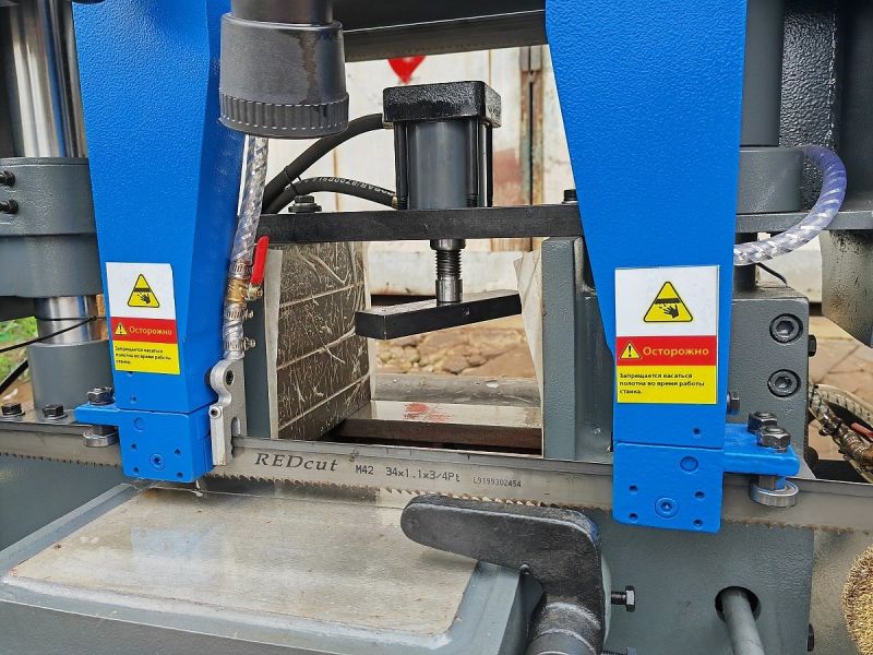 Двухколонный полуавтоматический ленточнопильный станок MetalTec BS 350 CH - фото