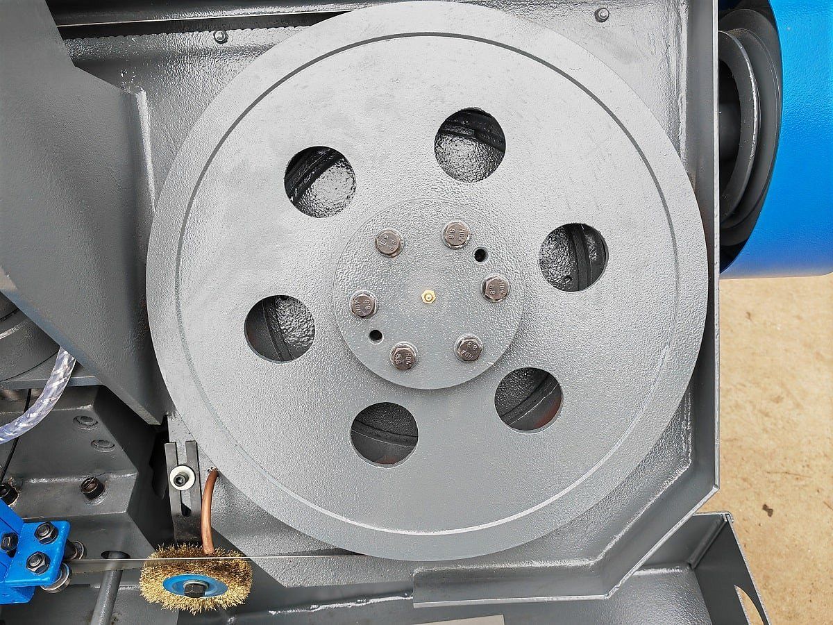 Двухколонный полуавтоматический ленточнопильный станок MetalTec BS 350 CH - фото