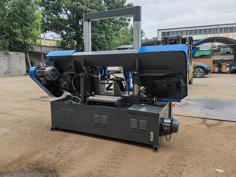 Двухколонный полуавтоматический ленточнопильный станок MetalTec BS 400 CH - фото