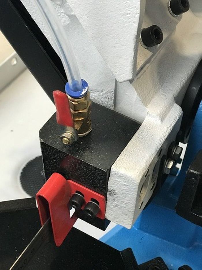 Ленточная пила по металлу MetalTec BS 250 FH - фото