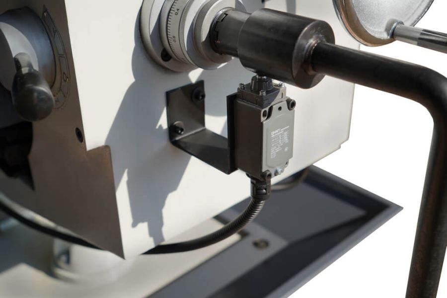 Станок фрезерный по металлу Metal Master DMM-200 DRO - фото