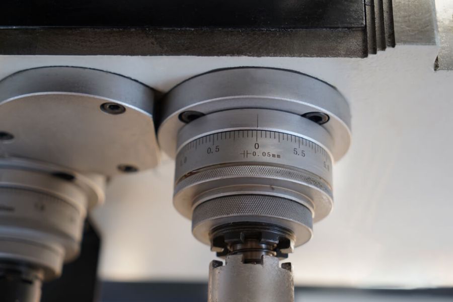 Станок фрезерный по металлу Metal Master DMM-200 DRO - фото