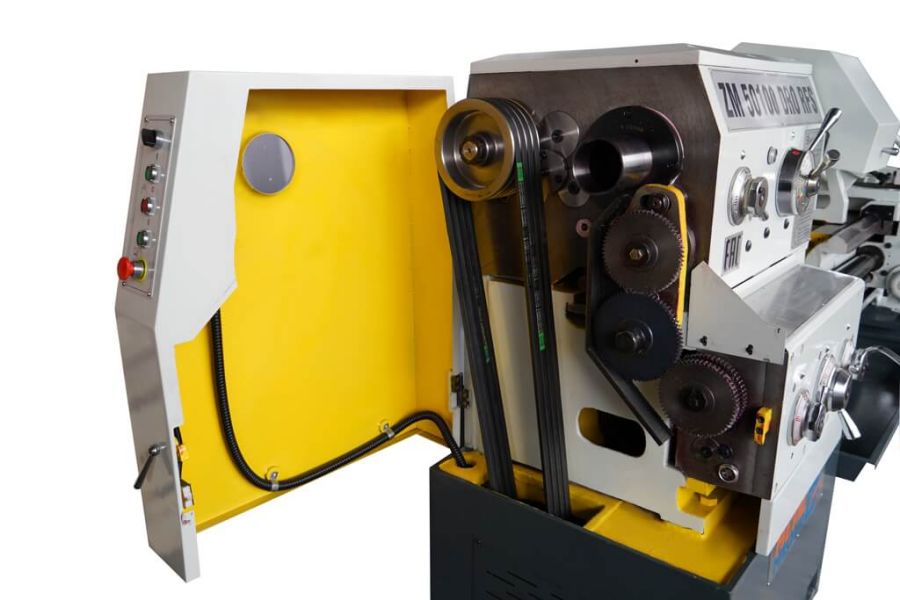 Станок токарный Metal Master ZM 50150 DRO RFS с УЦИ - фото