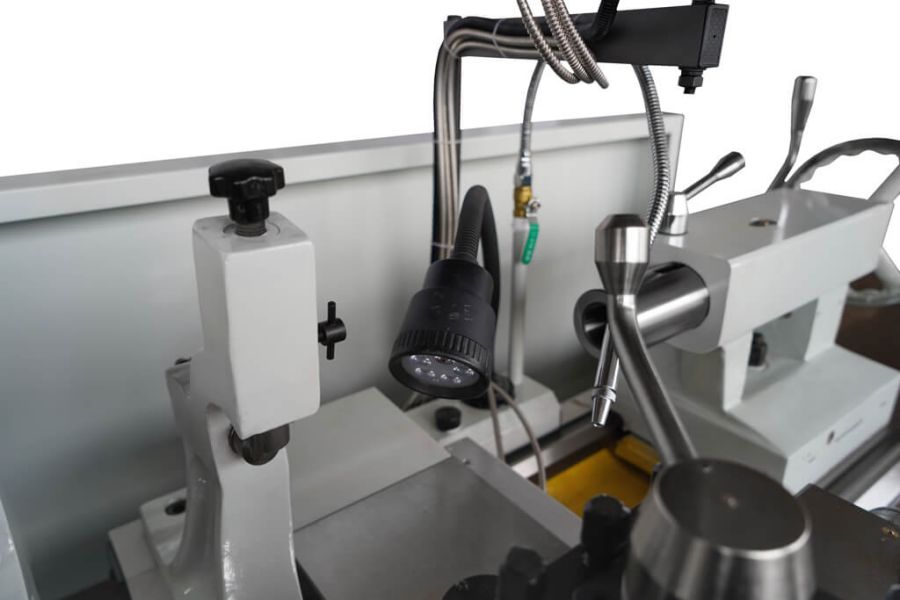 Станок токарный Metal Master ZM 50150 DRO RFS с УЦИ - фото