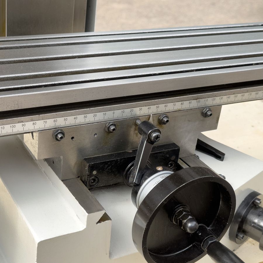 Фрезерный станок PROMA FP-25A - фото