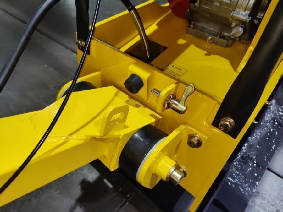 Виброплита TOR C-330A (Honda) - фото