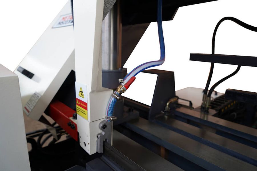 Двухколонный автоматический ленточнопильный станок Metal Master MSK 400 Е - фото