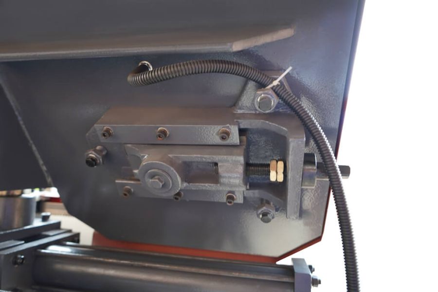 Двухколонный автоматический ленточнопильный станок Metal Master MSK 400 Е - фото