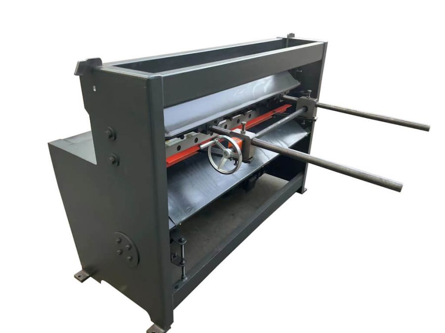 Гильотина электромеханическая METALMASTER ETG 1315E - фото