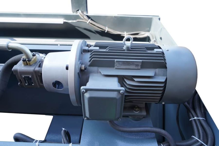 Гильотина гидравлическая METALMASTER HCJ 2540 Е - фото