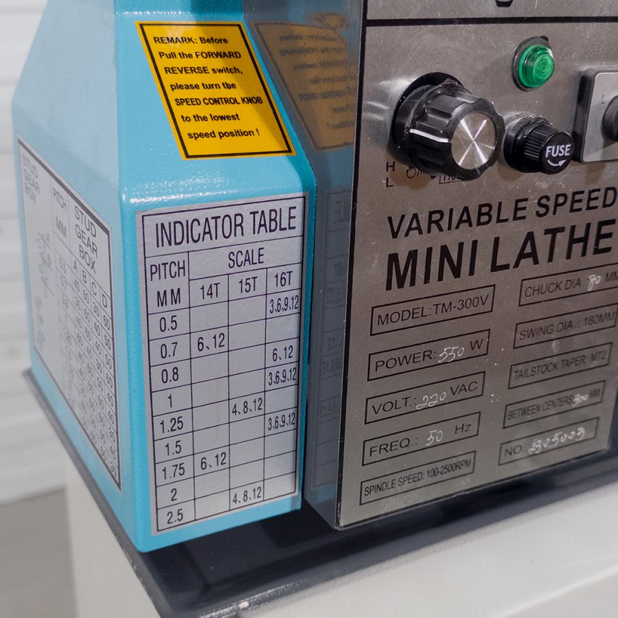 Настольный токарный станок AURA TM-300V - фото