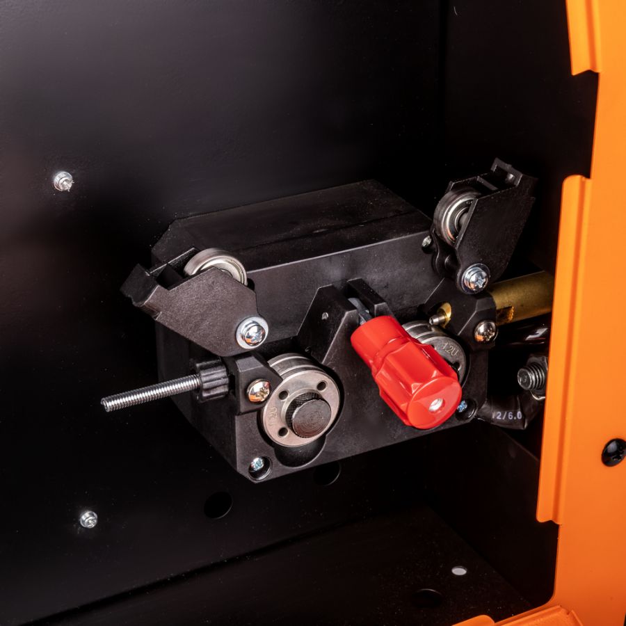 Сварочный полуавтомат FoxWeld INVERMIG 250 DP - фото