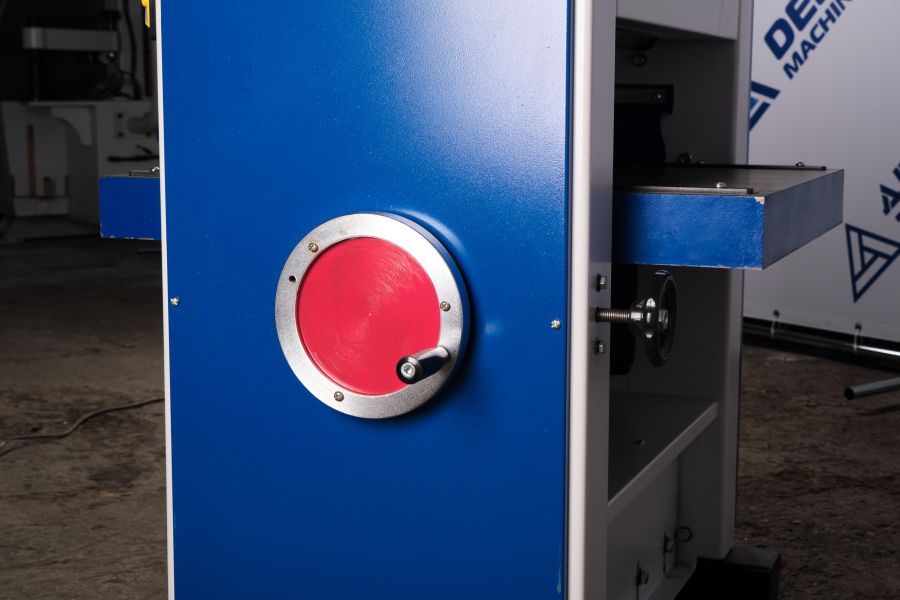 Рейсмусовый станок DELTAMACHINERY DWT-104 - фото