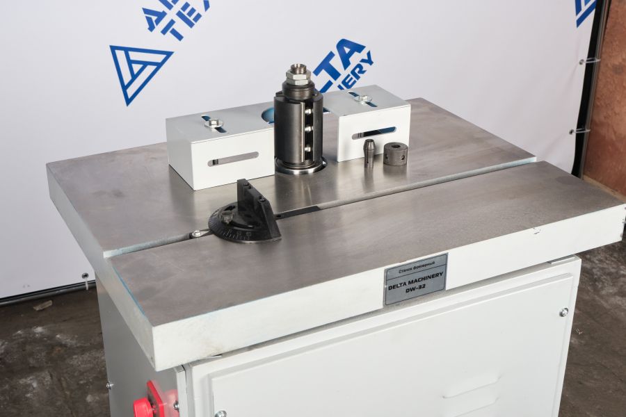 Станок фрезерный DELTAMACHINERY DW-32 - фото