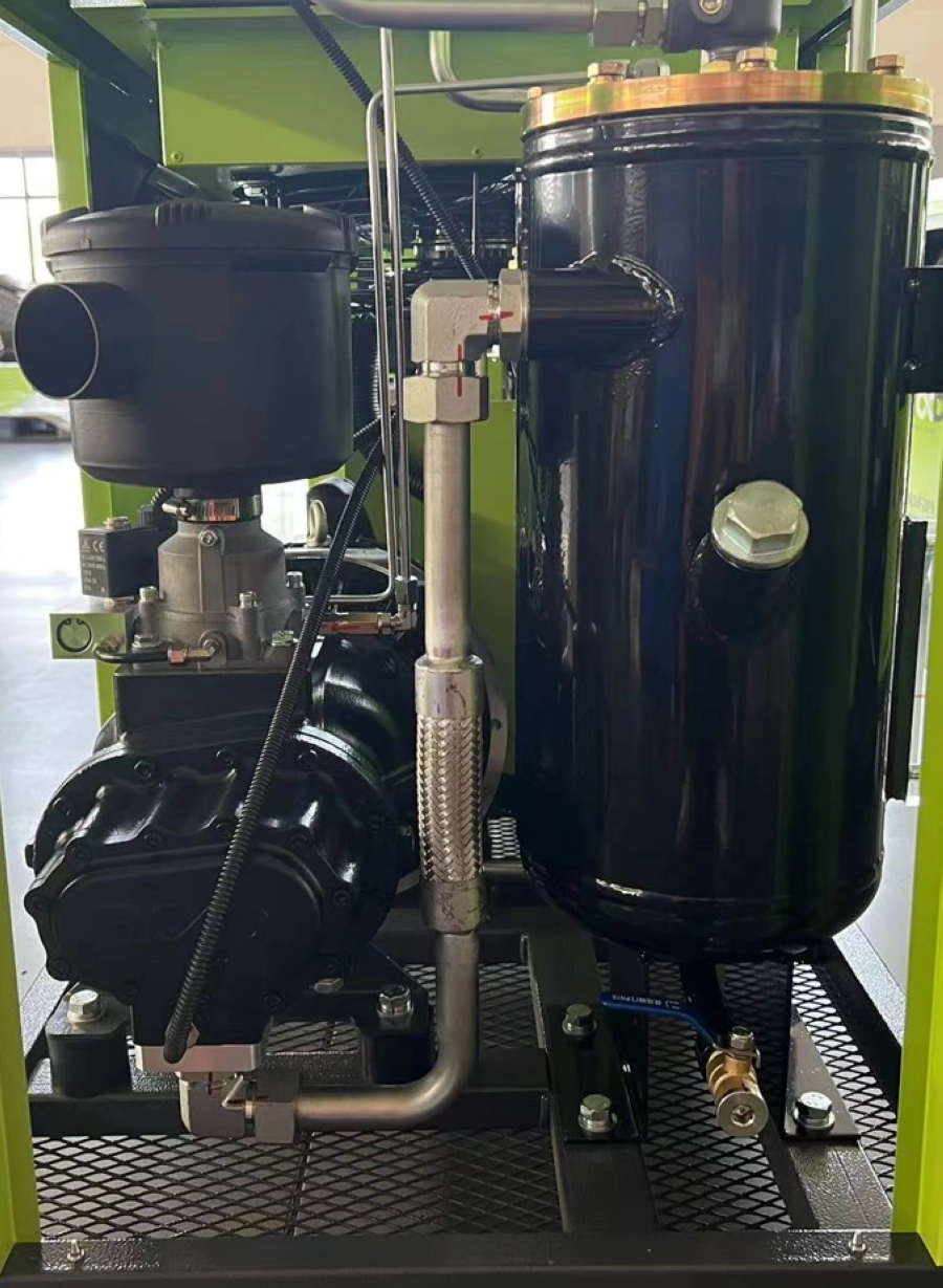 Компрессор винтовой Ironmac IC 30/15 DIGI WiFi IP 65 - фото