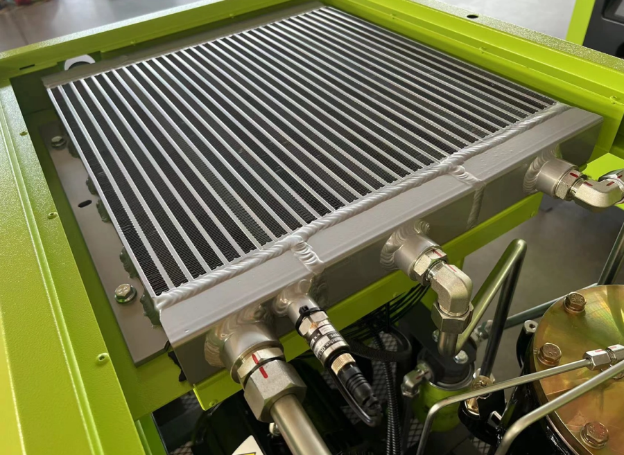 Компрессор винтовой Ironmac IC 30/15 DIGI WiFi IP 65 - фото