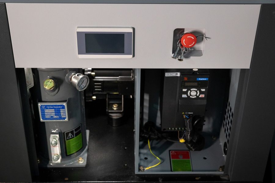 Компрессор винтовой Ironmac IC 10/8 C VSD IP 54 - фото