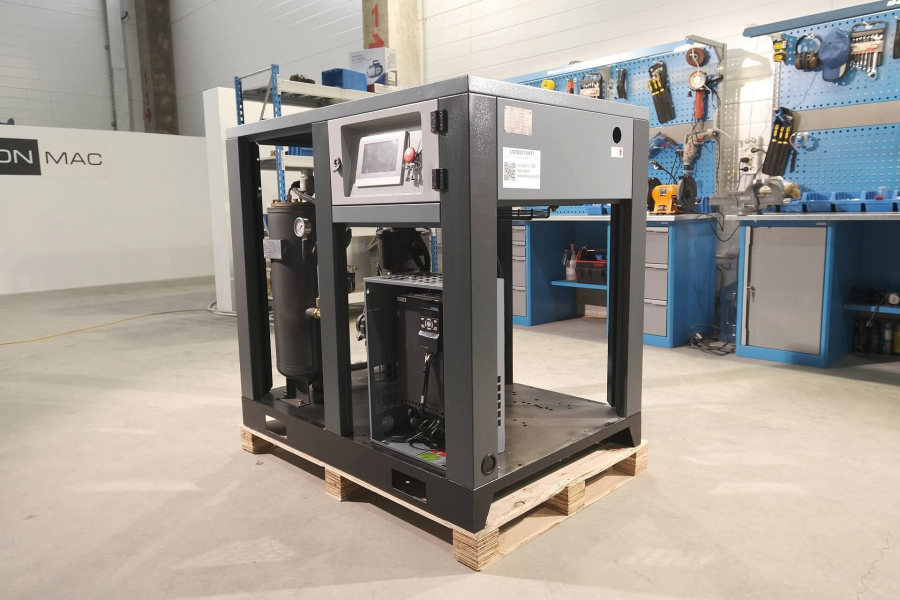 Компрессор винтовой Ironmac IC 30/8 C VSD IP 54 - фото