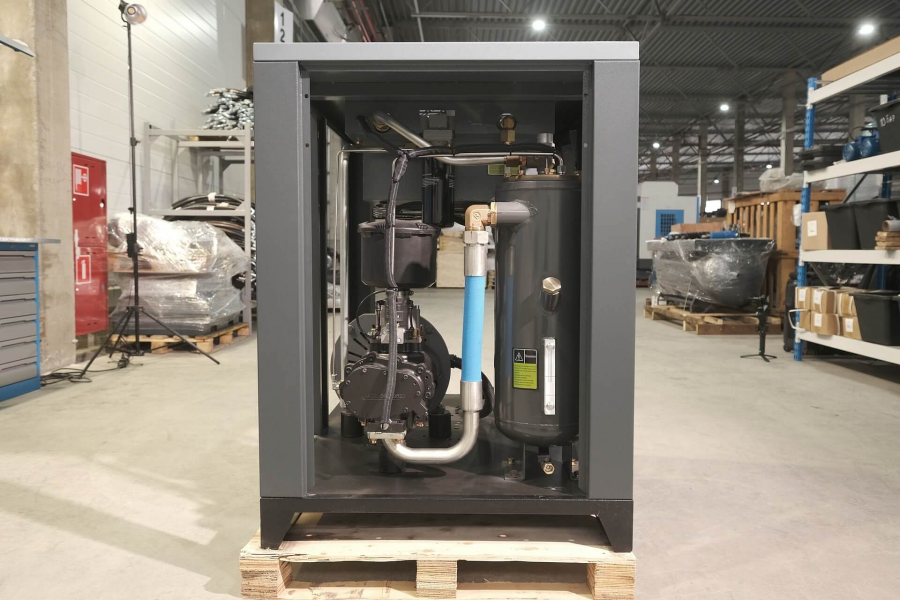 Компрессор винтовой Ironmac IC 30/8 C VSD IP 54 - фото