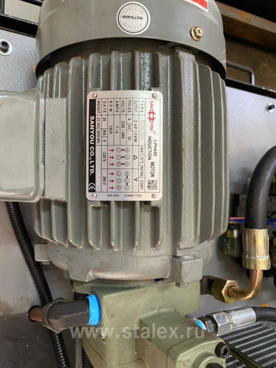 Двухколонный полуавтоматический ленточнопильный станок Stalex SBS-650 - фото