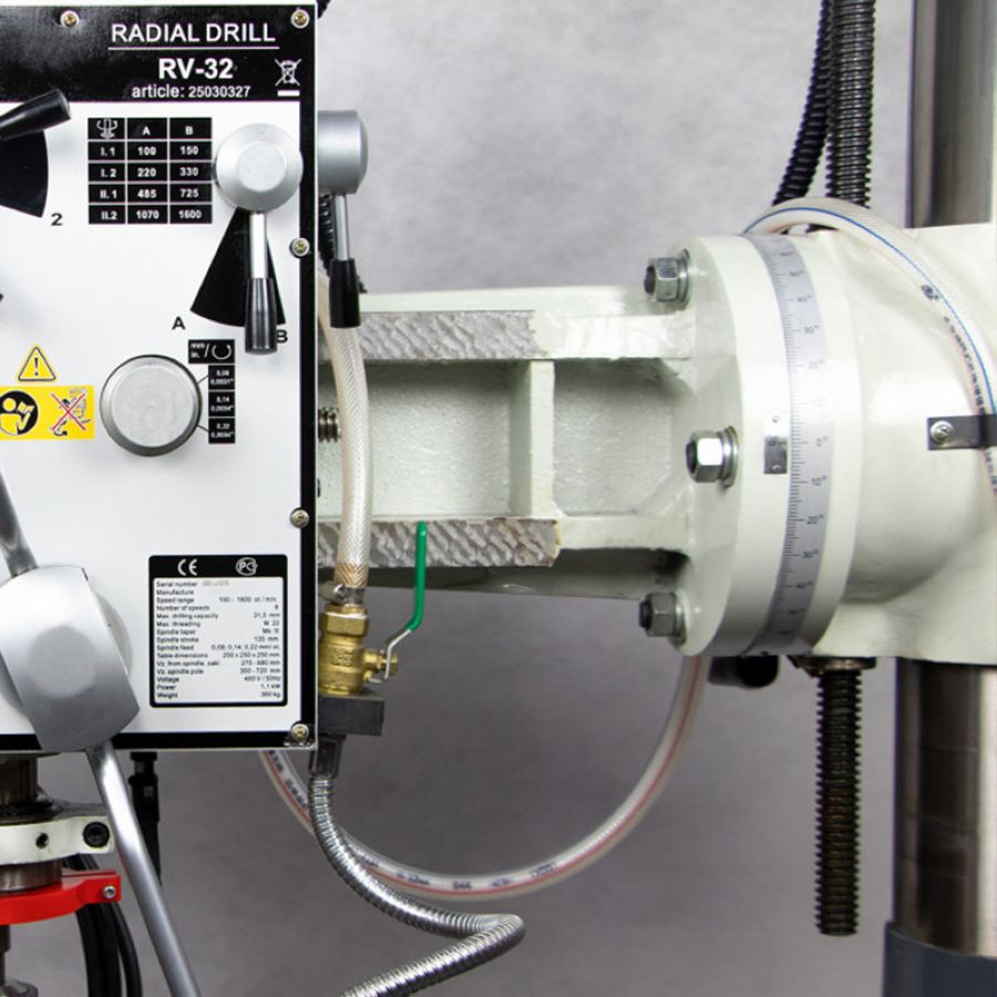 Радиально-сверлильный станок PROMA RV-32 - фото