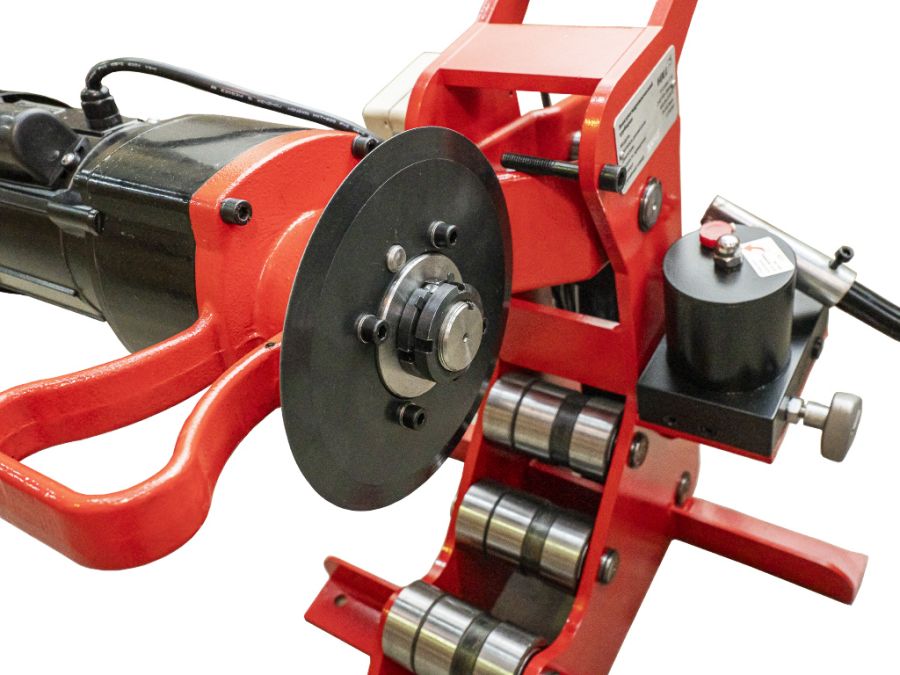 Электрогидравлический труборез VOLL V-Cutter 2-8 дюймов - фото