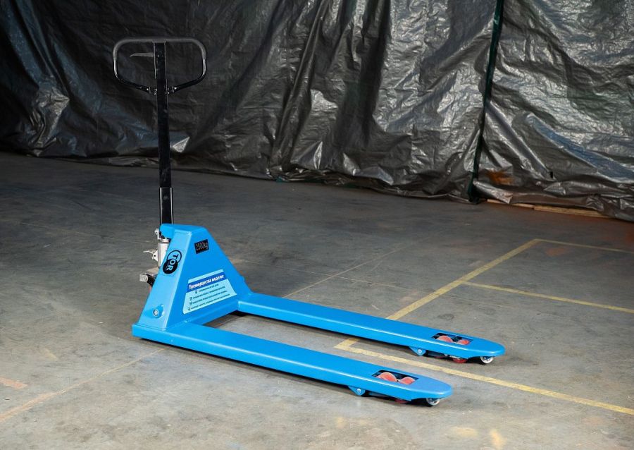 Тележка гидравлическая 2500 кг 1220х685 мм TOR RHP широковильная (полиуретановые колеса) - фото