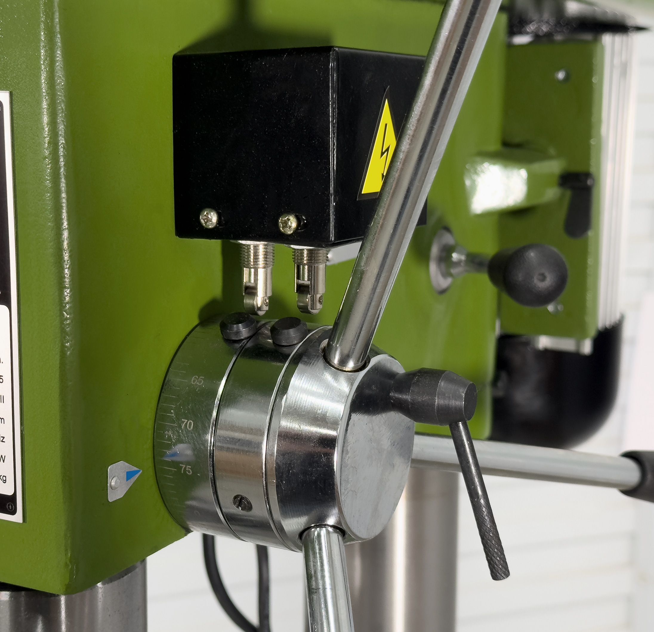 Сверлильно-резьбонарезной станок AURA CM-25Z/380 - фото