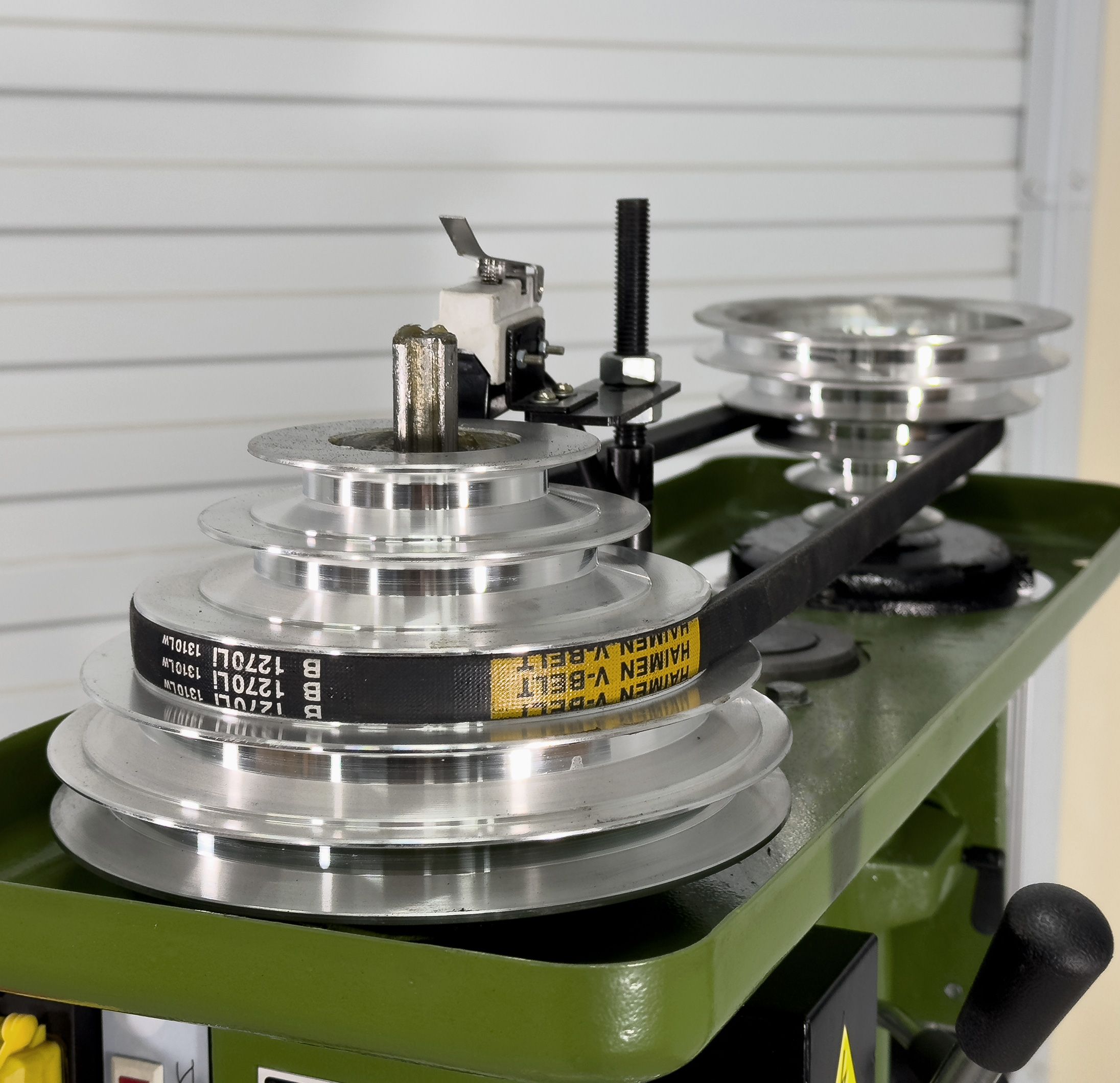 Сверлильно-резьбонарезной станок AURA CM-25Z/380 - фото