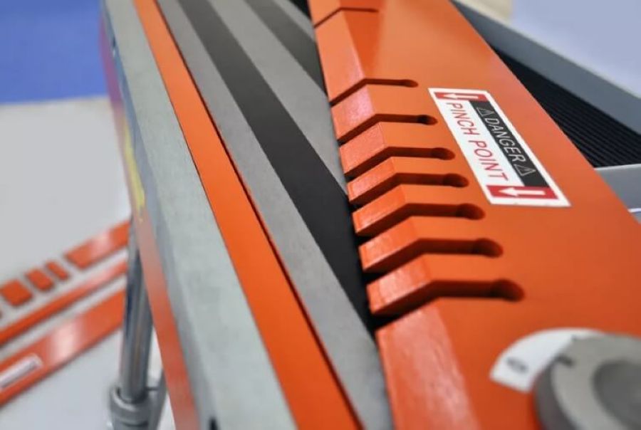 Листогибочный станок Stalex EB 3200х1,2 электромагнитный - фото