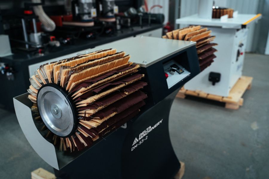 Щеточно-шлифовальный станок DELTAMACHINERY DM-S3-2 - фото