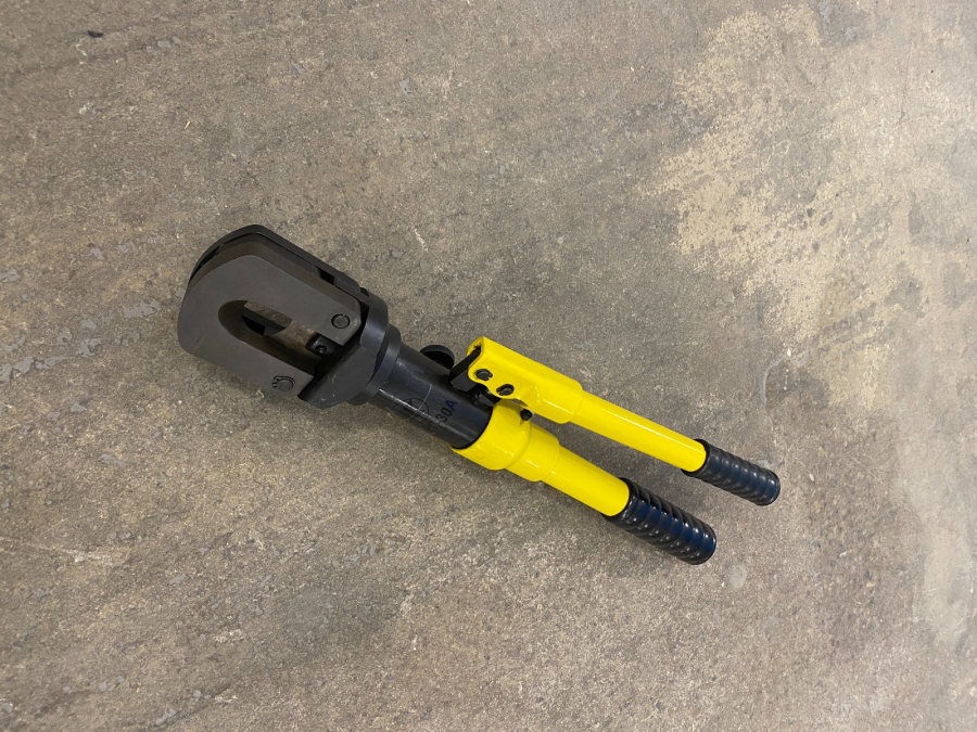 Тросорез гидравлический ТСРГ-30А со встроенным насосом - фото