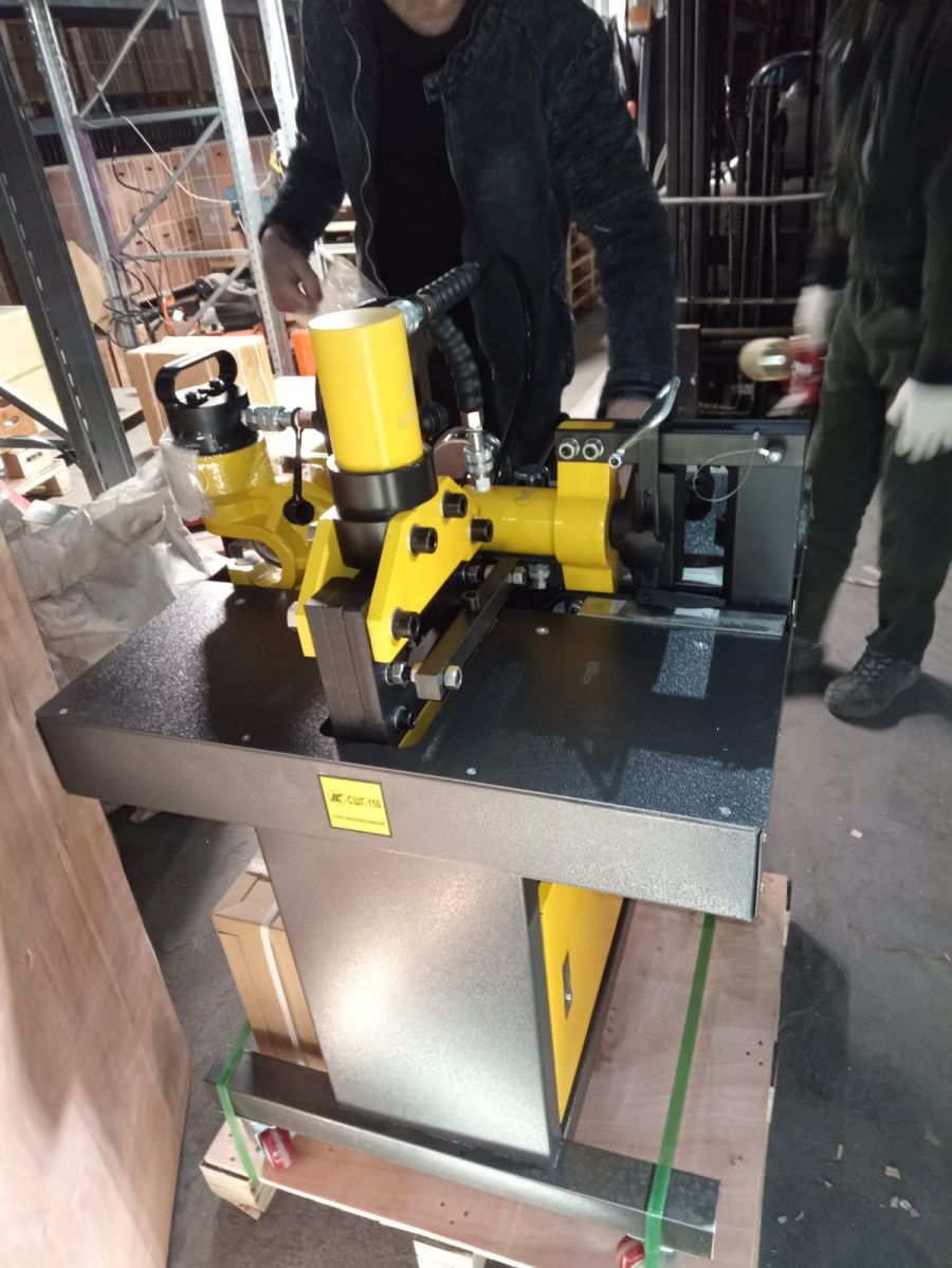 Станок шинообрабатывающий универсальный гидравлический СШГ-150/400 - фото