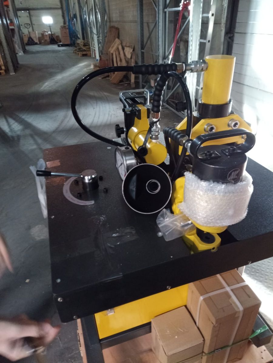 Станок шинообрабатывающий универсальный гидравлический СШГ-150/400 - фото