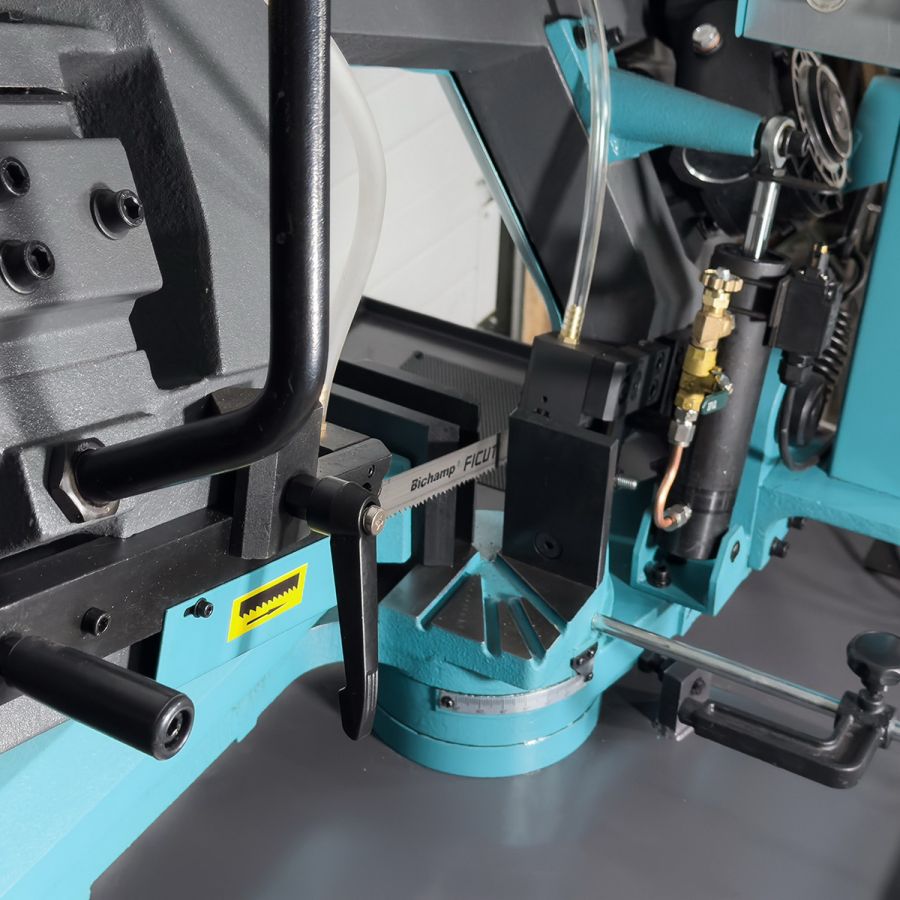 Ленточная пила по металлу AURA LM-220G/380 - фото