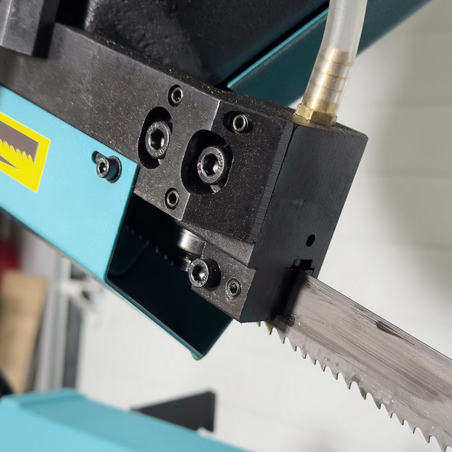 Ленточная пила по металлу AURA LM-220G/380 - фото