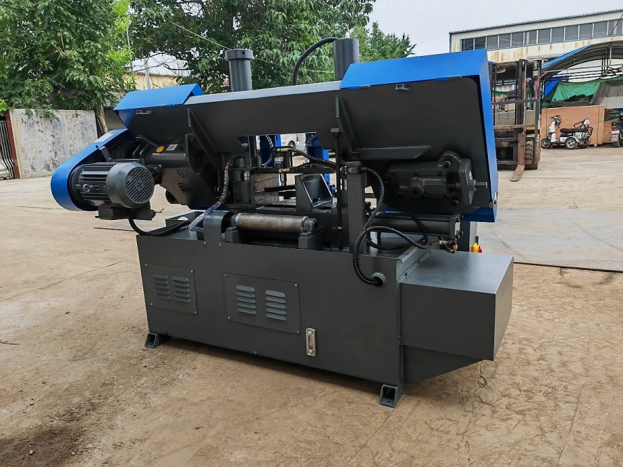 Двухколонный полуавтоматический ленточнопильный станок MetalTec BS 200 CH - фото