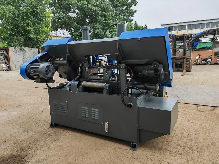 Двухколонный полуавтоматический ленточнопильный станок MetalTec BS 200 CH - фото